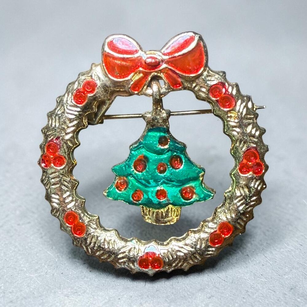 VTG Signed AAI Enamel Christmas Tree Wreath Gold Tone Brooch Pin Dangling Tree
